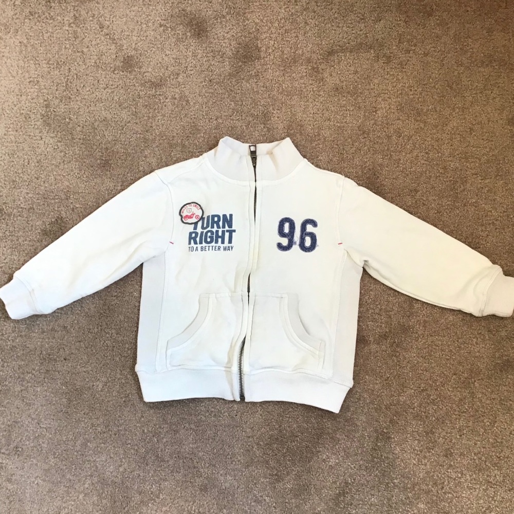 Bundle only-Boys jacket-thick  (fits like 3-4T)